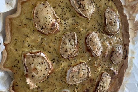 Cliquez pour zoomer ! Quiche oignons, chèvre et miel Thermomix par Lynda Zina