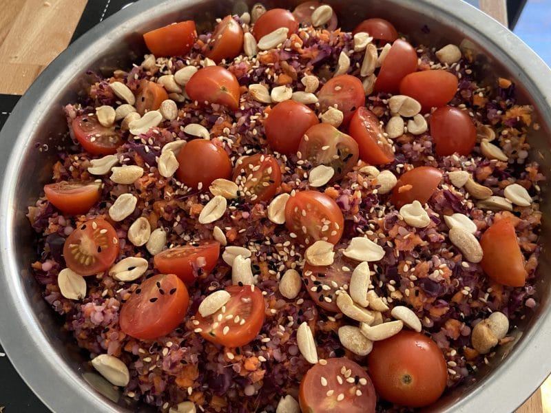 Cliquez pour zoomer ! Salade Thaï de quinoa Thermomix par ginacook