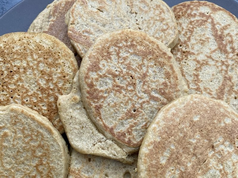 Cliquez pour zoomer ! Pancakes healthy flocons d’avoine et banane Thermomix par Biniwatt