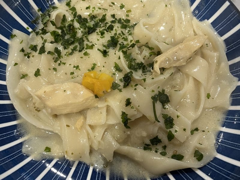 Cliquez pour zoomer ! Tom Kha Kai – Soupe de poulet au lait de coco Thermomix par socuisinette
