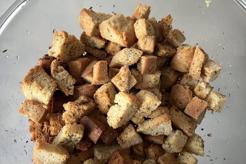 Cliquez pour zoomer ! Croutons à l’ail Thermomix par socuisinette