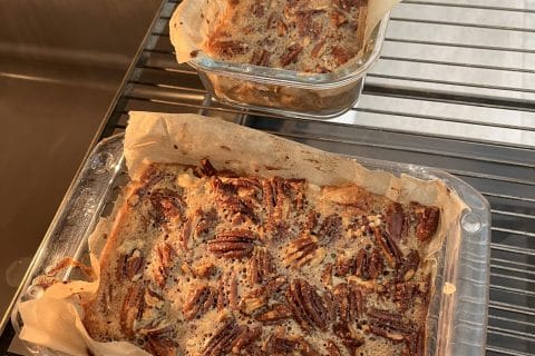 Cliquez pour zoomer ! Carrés pécan et sirop d’érable Thermomix par socuisinette