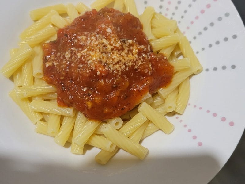 Cliquez pour zoomer ! Pâtes sauce aux poivrons grillés Thermomix par evazia67