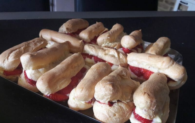Cliquez pour zoomer ! Éclairs fraises chantilly Thermomix par Amandine3