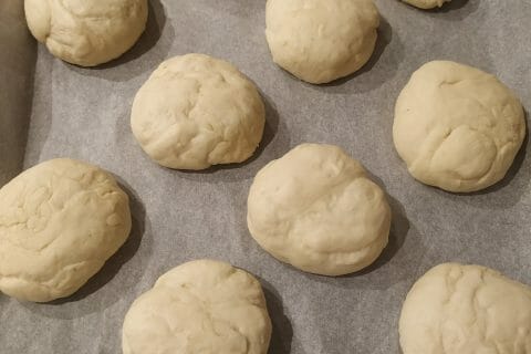 Cliquez pour zoomer ! Pains hamburger Thermomix par Syriaubenthi