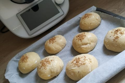 Cliquez pour zoomer ! Pains hamburger Thermomix par Syriaubenthi