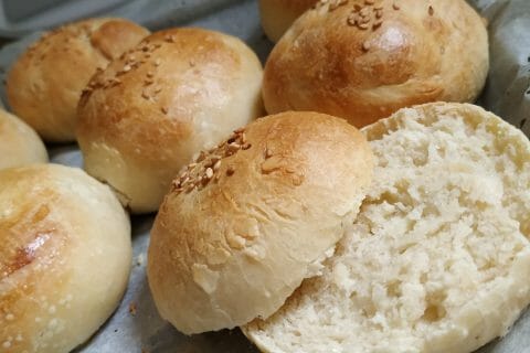 Cliquez pour zoomer ! Pains hamburger Thermomix par Syriaubenthi