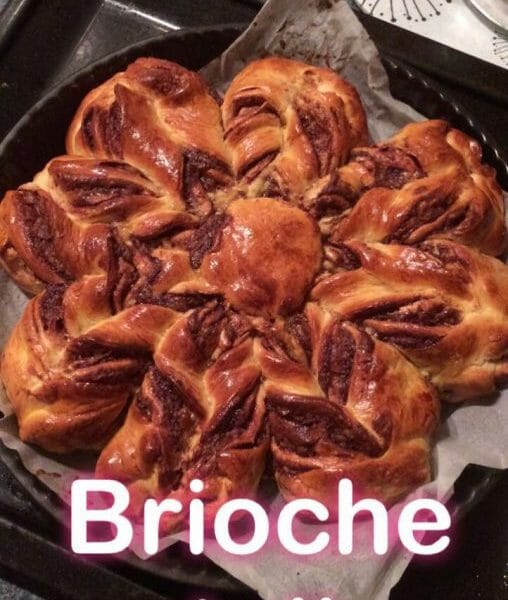 Cliquez pour zoomer ! Brioche étoilée au Nutella Thermomix par AllissOn_1