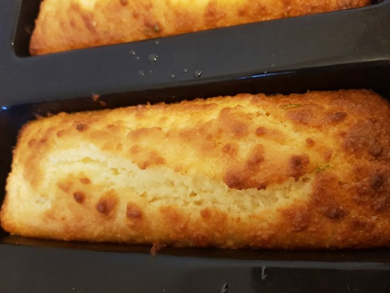 Cliquez pour zoomer ! Cake à la noix de coco Thermomix par sosso