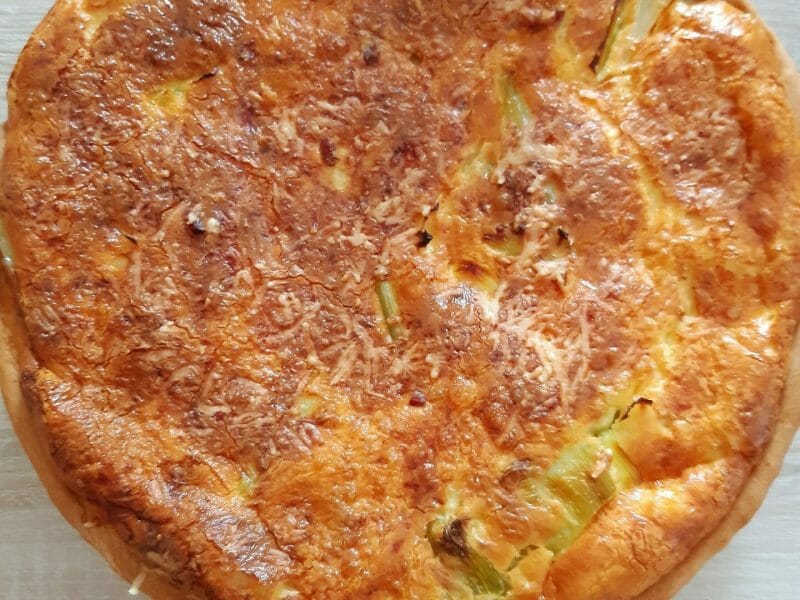 Cliquez pour zoomer ! Gâteau poireaux, lardons et fromage Thermomix par Farmer