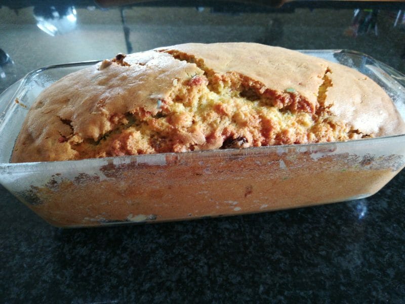 Cliquez pour zoomer ! Cake aux fruits confits Thermomix par Mariposa42