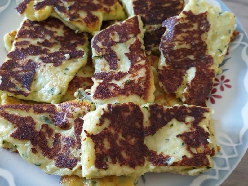 Cliquez pour zoomer ! Griesknepfle – Galettes de semoule alsaciennes Thermomix par Crousnetta