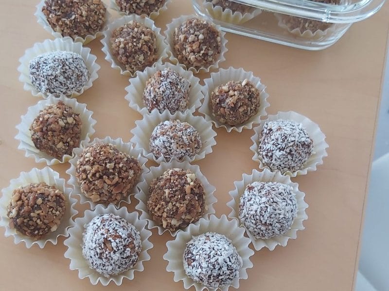 Cliquez pour zoomer ! Truffes au chocolat Thermomix par chrisdanse44