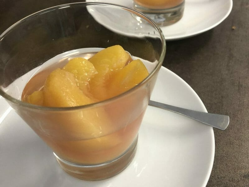 Cliquez pour zoomer ! Pêches au varoma Thermomix par Rafael