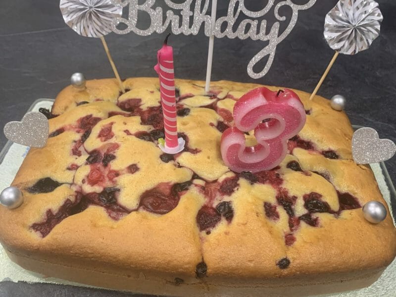 Cliquez pour zoomer ! Bublanina aux fruits rouges Thermomix par Henjie_Hawaii