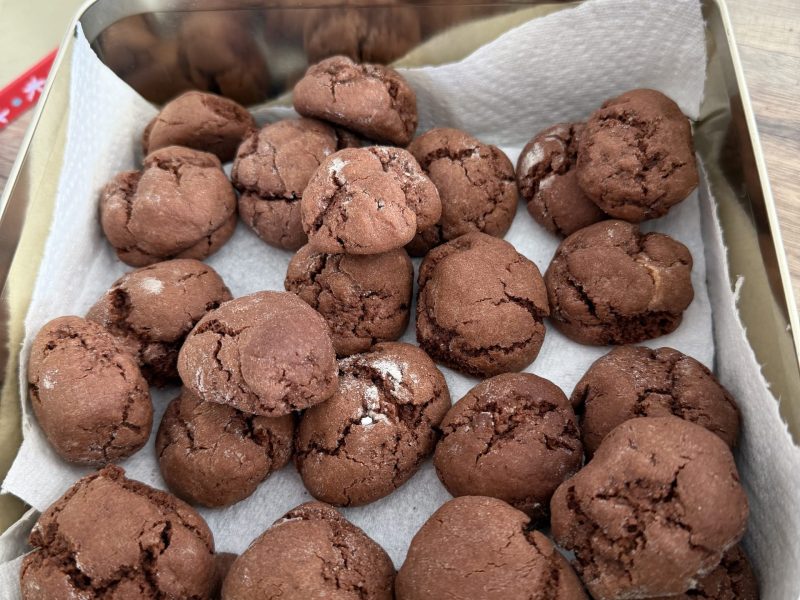 Cliquez pour zoomer ! Craquelés au chocolat Thermomix par loutse