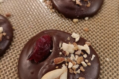 Cliquez pour zoomer ! Mendiants au chocolat Thermomix par Laeti67