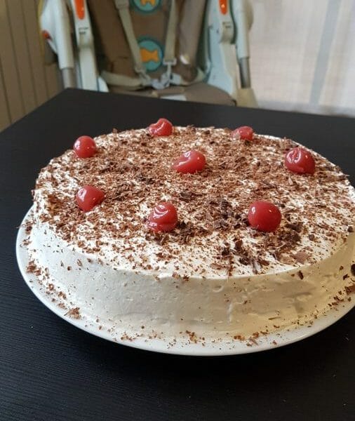 Cliquez pour zoomer ! Bûche forêt noire Thermomix par ladymaman