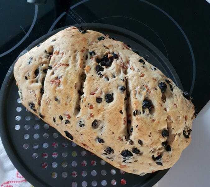 Cliquez pour zoomer ! Fougasse olives et lardons Thermomix par Julieléa