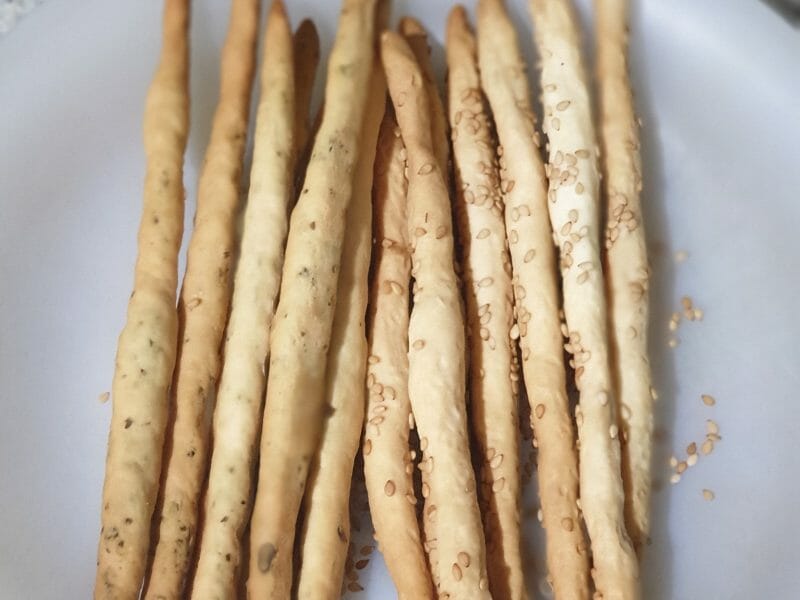 Cliquez pour zoomer ! Gressins parmesan basilic Thermomix par Kechmomix