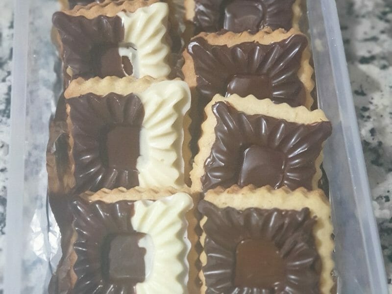 Cliquez pour zoomer ! Sablés sucrés à la vache qui rit Thermomix par Kechmomix