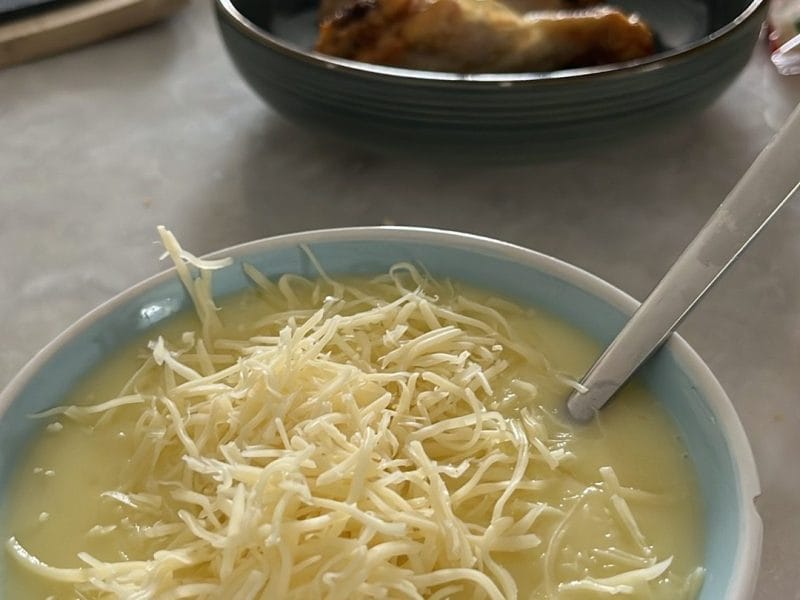 Cliquez pour zoomer ! Purée de pommes de terre à l’ail des ours Thermomix par lnmahelia107