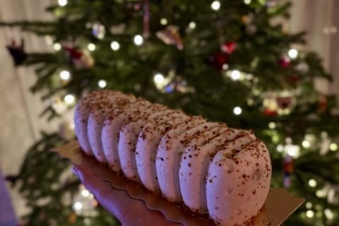 Cliquez pour zoomer ! Bûche vanille praliné Thermomix par pooniepie