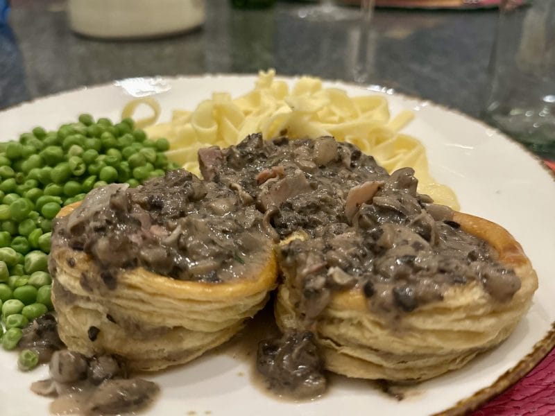 Cliquez pour zoomer ! Vols au vent dinde et champignons Thermomix par pooniepie