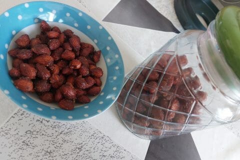 Cliquez pour zoomer ! Amandes grillées à la cannelle et au miel Thermomix par Sara33