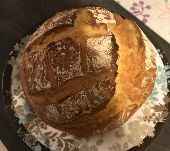 Cliquez pour zoomer ! Pain Cocotte Thermomix par La maman de CetM