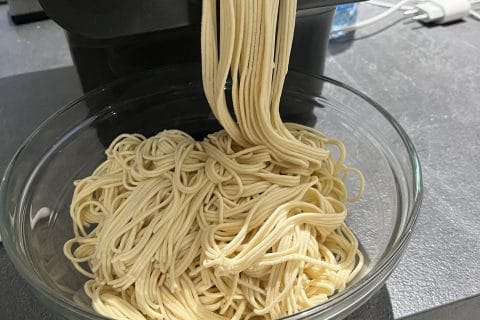 Cliquez pour zoomer ! Linguine aux poireaux et aux crevettes Thermomix par theohugo59