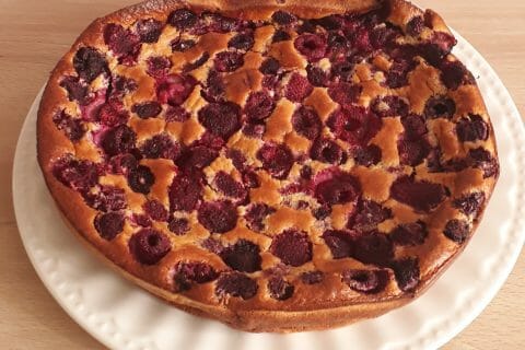 Cliquez pour zoomer ! Clafoutis aux framboises Thermomix par Veronique Marie