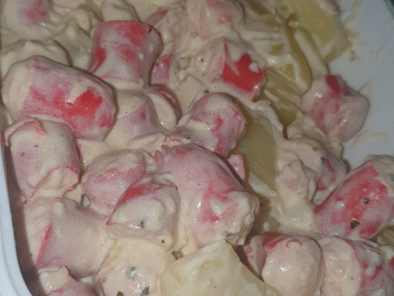 Cliquez pour zoomer ! Pommes de terre et knackis sauce cheddar Thermomix par Doudoune57