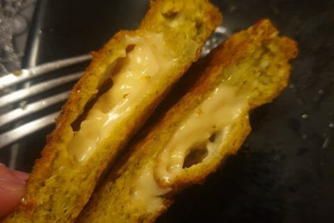 Cliquez pour zoomer ! Galettes de brocolis Thermomix par Linny