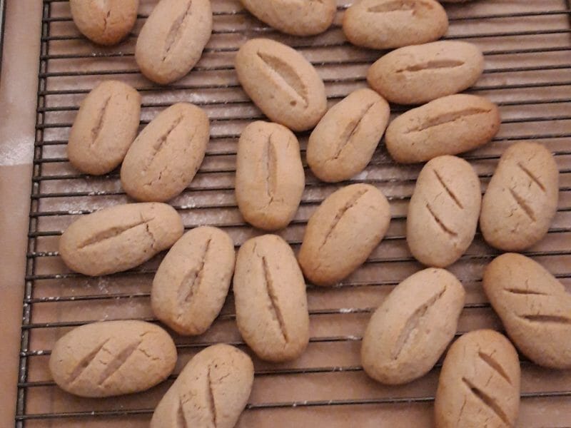 Cliquez pour zoomer ! Bâtonnets aux noix Thermomix par Cricri-25