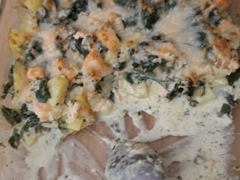 Cliquez pour zoomer ! Gratin de pommes de terre, saumon et épinards Thermomix par Cricri-25