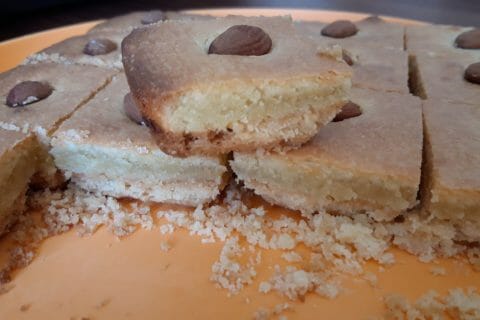 Cliquez pour zoomer ! Carrés aux amandes Thermomix par Cricri-25