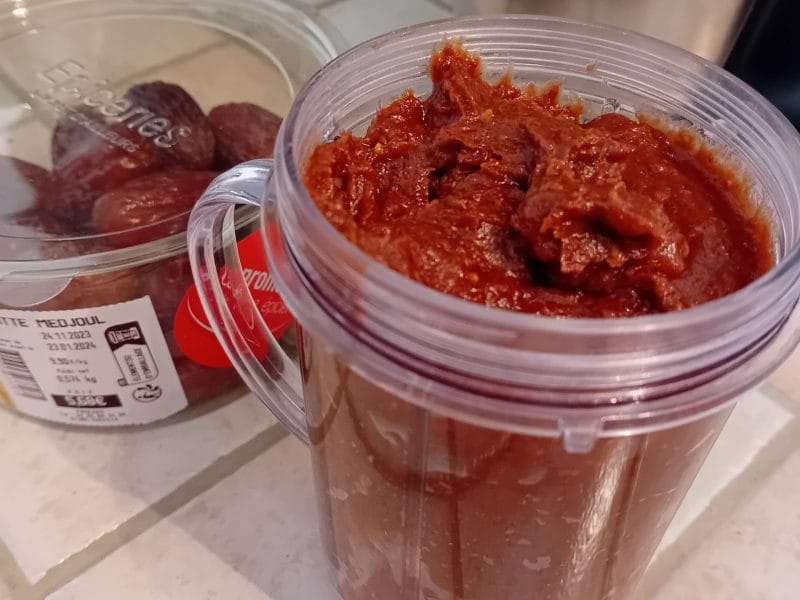 Cliquez pour zoomer ! Pâte à tartiner aux dattes Thermomix par Cricri-25