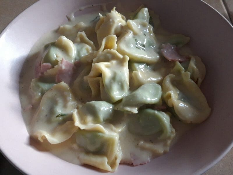 Cliquez pour zoomer ! Tortellini sauce crémeuse au jambon Thermomix par Cricri-25