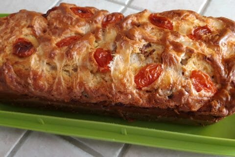 Cliquez pour zoomer ! Cake tomates mozzarella et lardons Thermomix par Cricri-25