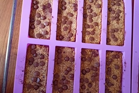 Cliquez pour zoomer ! Barres de céréales à la banane, noix et dattes Thermomix par Cricri-25