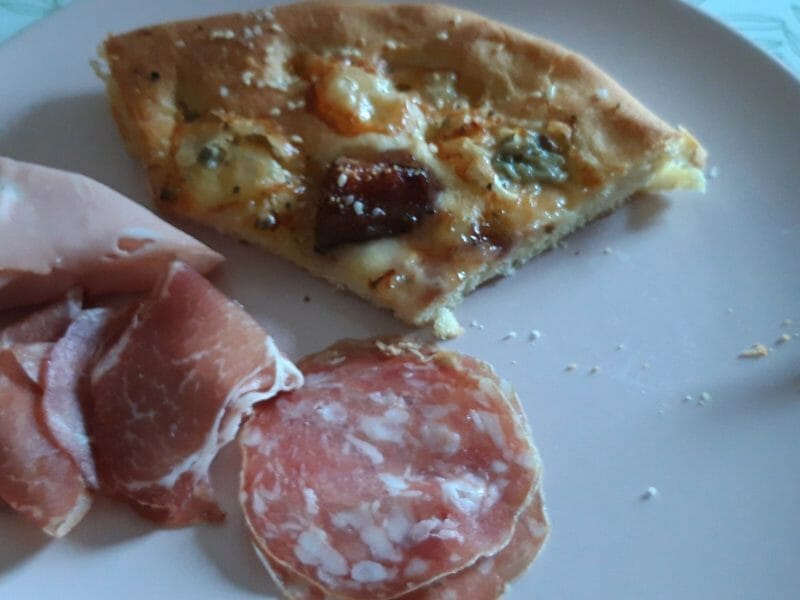 Cliquez pour zoomer ! Focaccia aux figues et gorgonzola Thermomix par Cricri-25