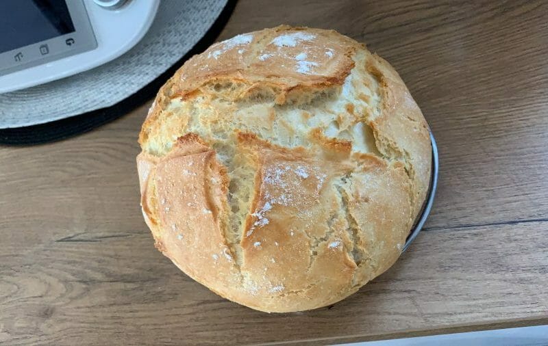Cliquez pour zoomer ! Pain Cocotte Thermomix par sabrinouche76