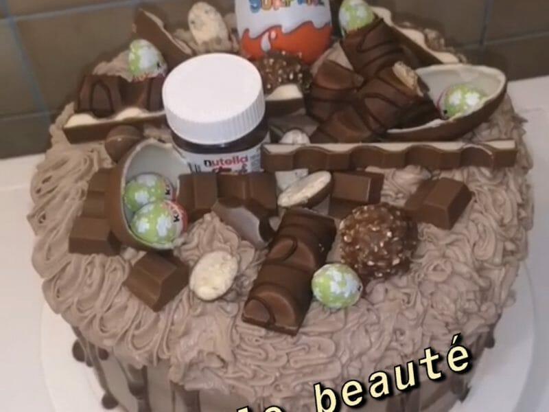 Cliquez pour zoomer ! Layer cake Kinder Bueno Thermomix par sabrinouche76