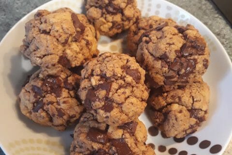 Cliquez pour zoomer ! Cookies beurre de cacahuète et pépites de chocolat au Thermomix