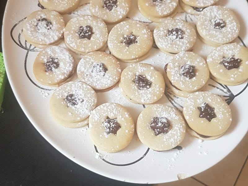 Cliquez pour zoomer ! Sablés à la confiture Thermomix par pepita34725