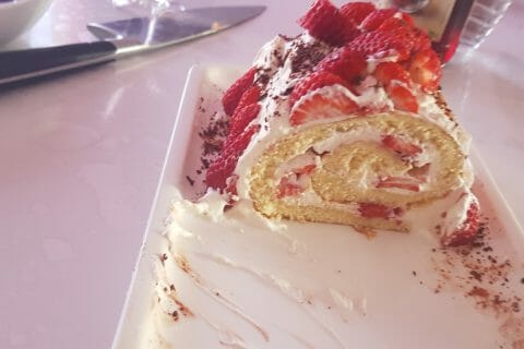 Cliquez pour zoomer ! Fraisier roulé au Thermomix