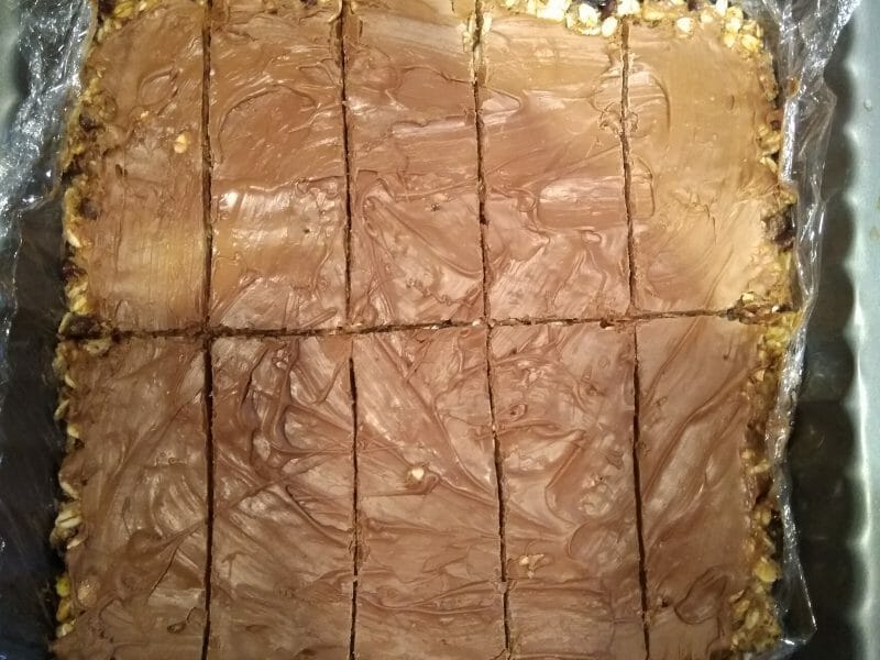 Cliquez pour zoomer ! Barres de céréales à l’avoine, noisettes, banane et chocolat Thermomix par Anne_So_1