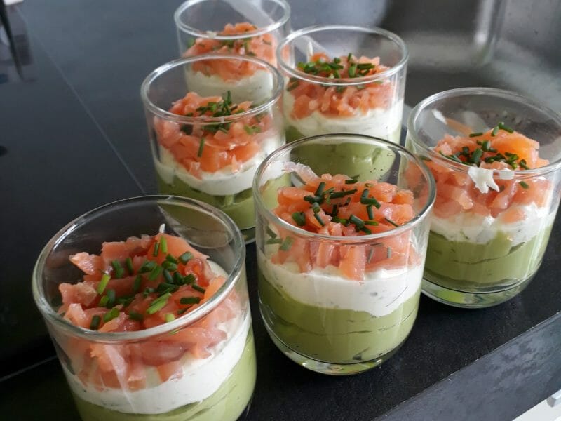 Cliquez pour zoomer ! Verrines saumon avocat Thermomix par Emmanuelle_2