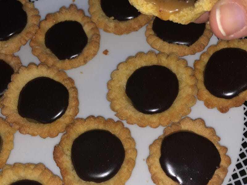 Cliquez pour zoomer ! Tartelettes chocolat et caramel beurre salé Thermomix par Nam